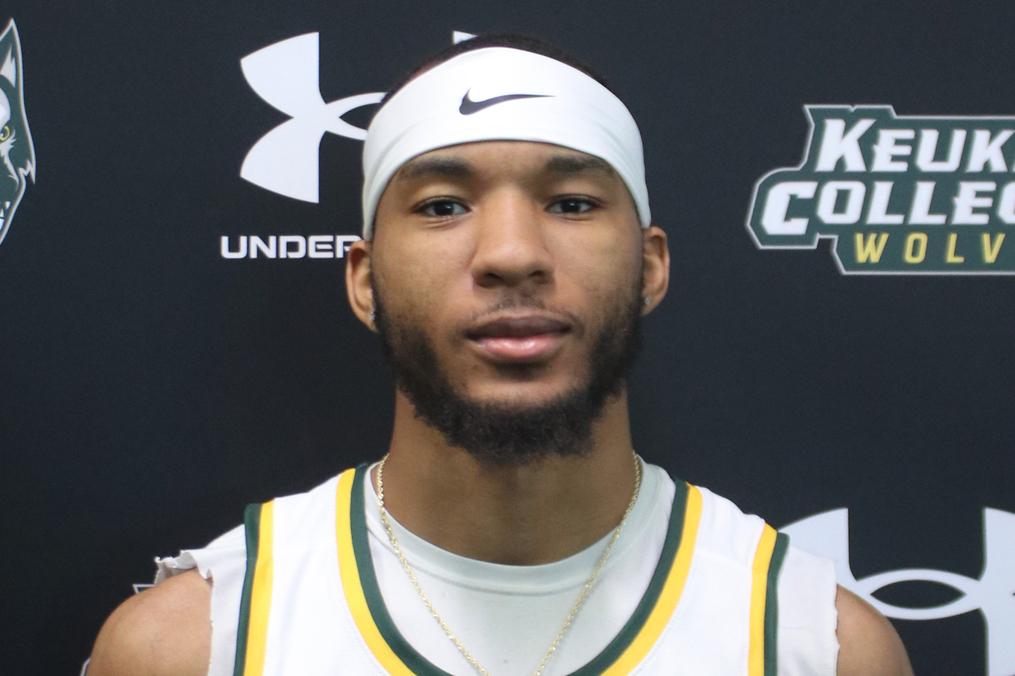 Lamar Lovelace is averaging 20.3 points per game, second best in the Empire 8 Conference. He leads the Wolves with 244 total points and is averaging more than six rebounds per game.